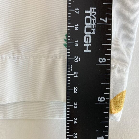 J Crew Gramercy Mens 33 Bermuda Shorts White Pineapple Print Golf Athleisure - Picture 15 of 15